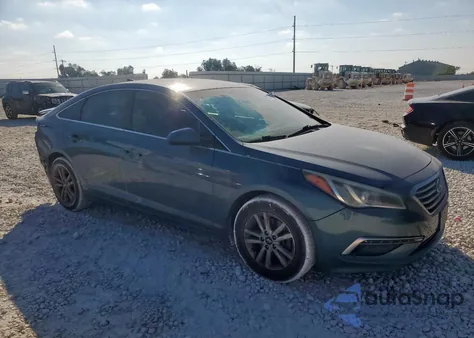 2015 Hyundai Sonata Se z USA, uszkodzony, nr VIN 5NPE24AF2FH109288